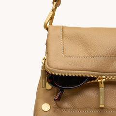 *BeverlyMed-Toasty Sand-BG