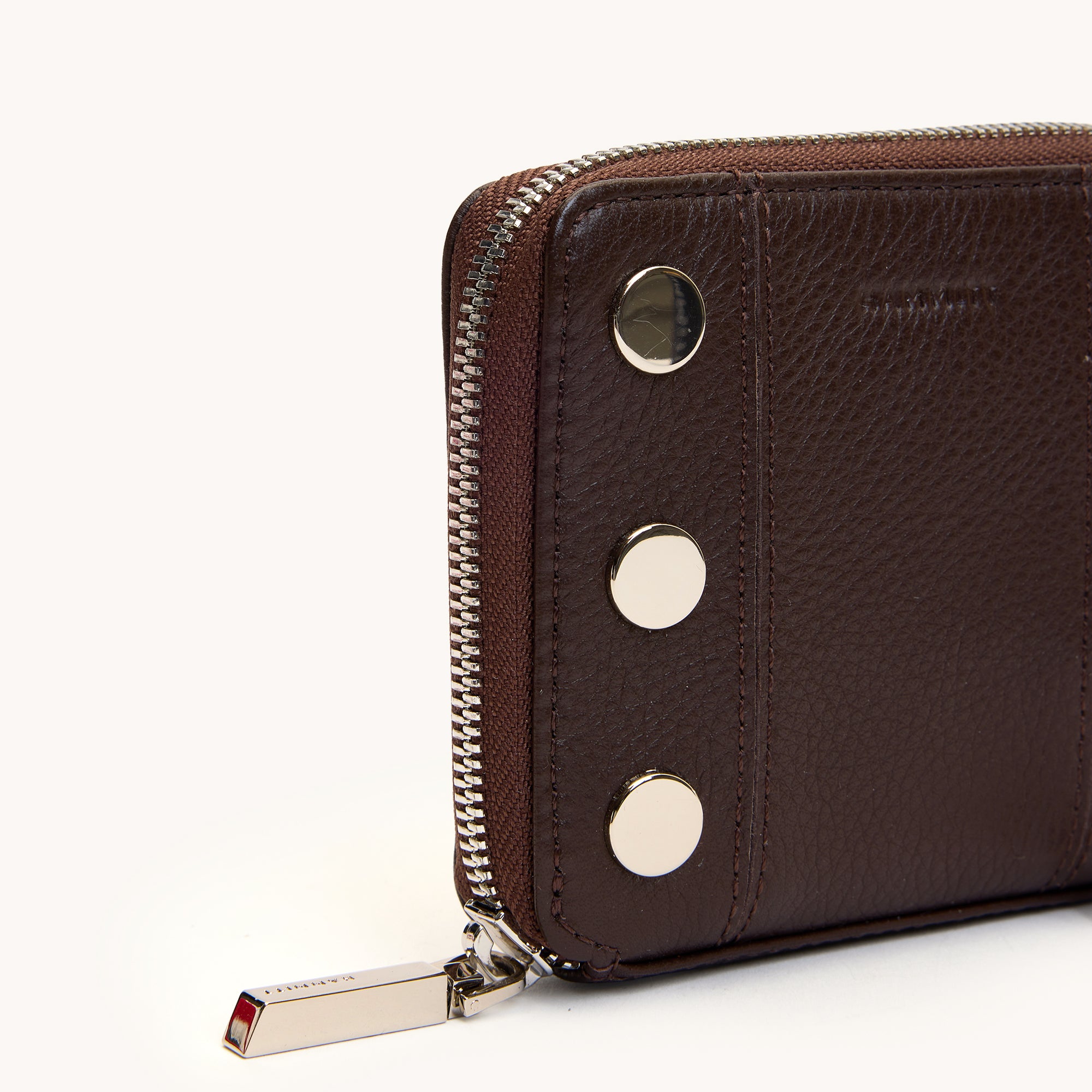 5 North - Espresso Pebble S