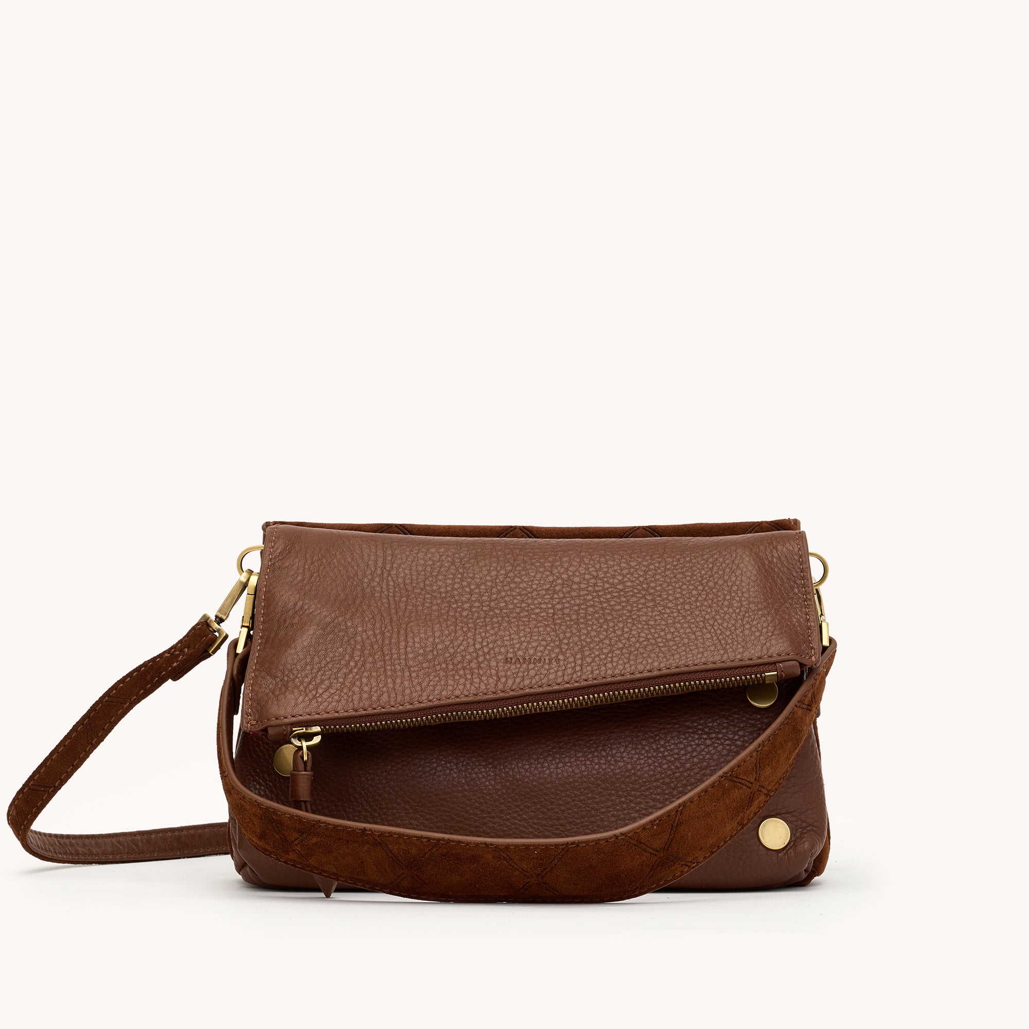 Dillon Sml-Chocolate Diamond Suede-AG