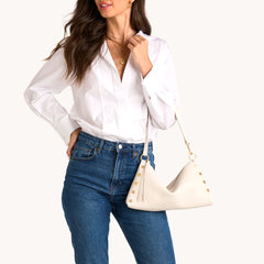 Kyle Med - Call Lily White - BG