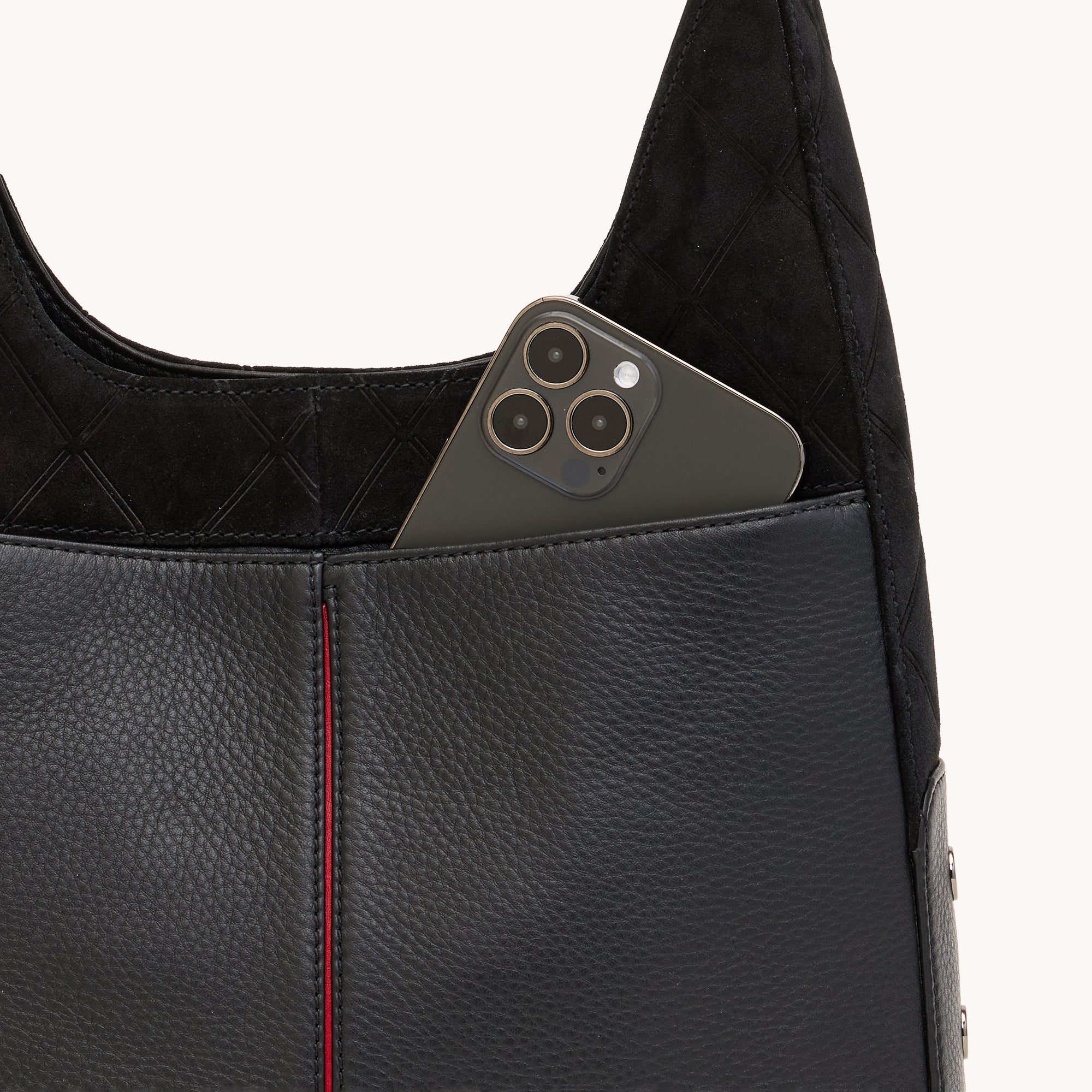 Tim Med-Noir Diamond Suede-GM