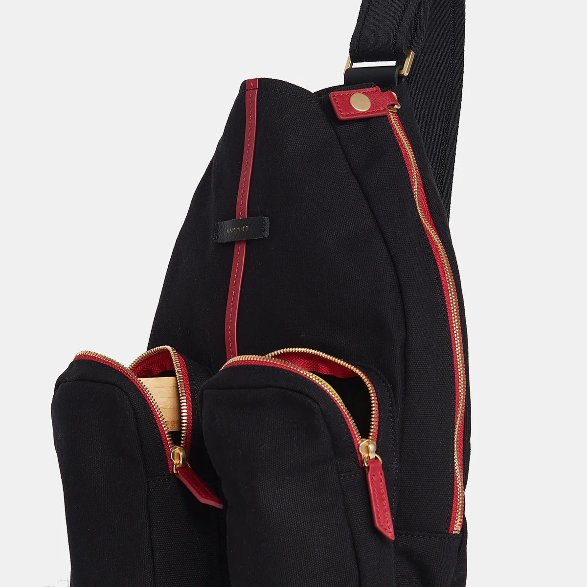 Courtside Sling Black-BG Red Zip