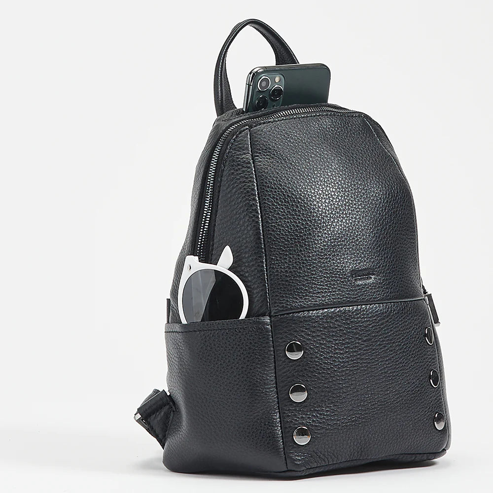 Hunter Med-Black